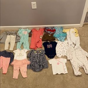EUC 18 piece baby girl clothes size 9 mon